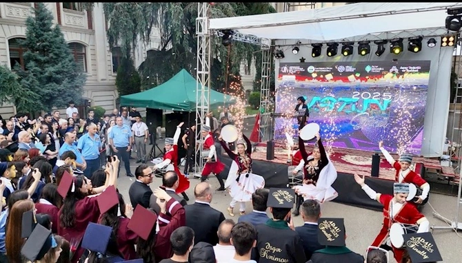 Aqrar Universitetdə “Məzun günü” keçirilib — FOTOLAR Aqrar Universitetdə “Məzun günü” keçirilib — FOTOLAR