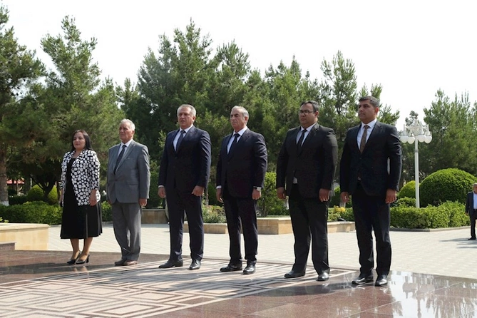 Hacıqabulda ”5 iyun - Su təsərrüfatı və meliorasiya işçiləri günü” qeyd edilib — FOTOLAR Hacıqabulda ”5 iyun - Su təsərrüfatı və meliorasiya işçiləri günü” qeyd edilib — FOTOLAR