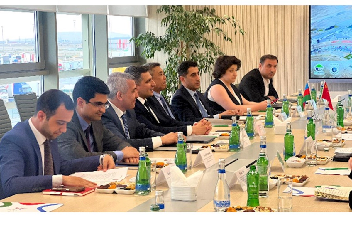 Bakı Limanı ilə Çinin Quandun əyalətinin limanları arasında əməkdaşlıq imkanları müzakirə edilib — FOTOLAR