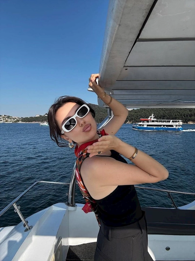 Safurənin yaxta gəzintisi — FOTOLAR