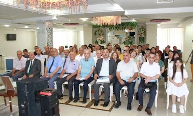 “Qarabağ Zəfərindən Turana doğru” antologiyasının təqdimatı keçirilib — FOTOLAR