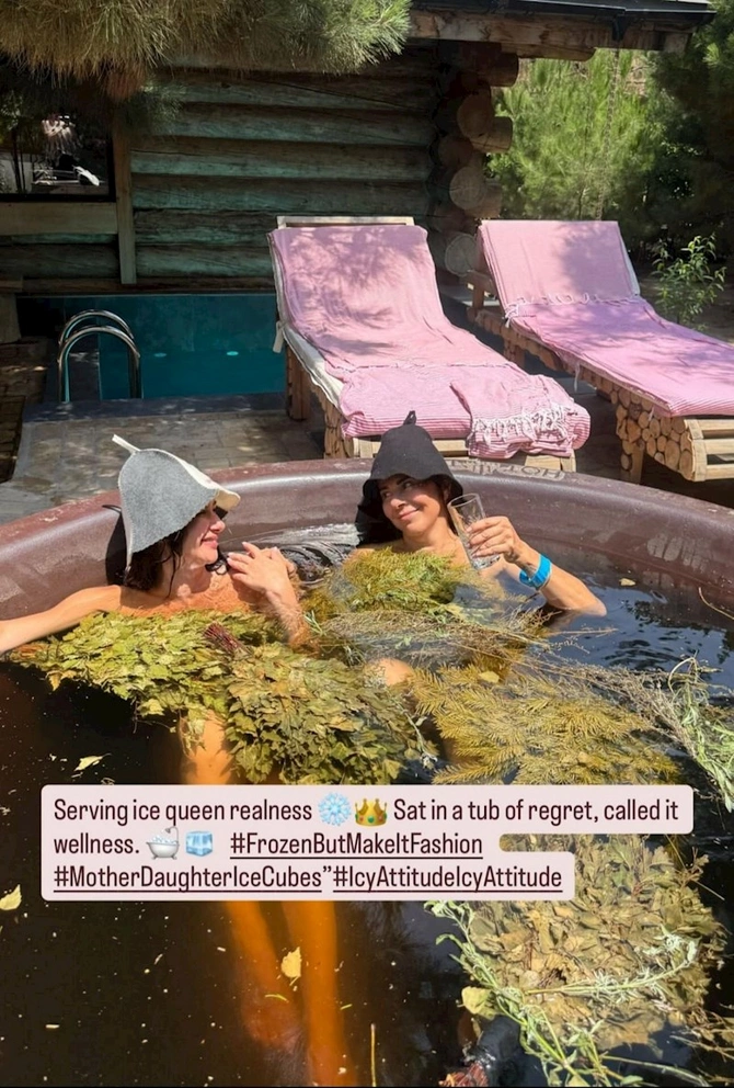 Nəsrin anası ilə şokolad vannası qəbul etdi — FOTOLAR