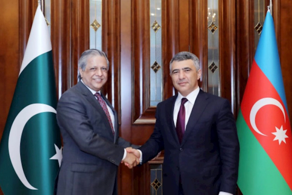 Pakistanın ədliyyə naziri Azərbaycanın Ali Məhkəməsində — FOTO