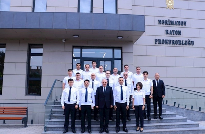 Baş prokuror vətəndaş qəbulu keçirdi — FOTOLAR
