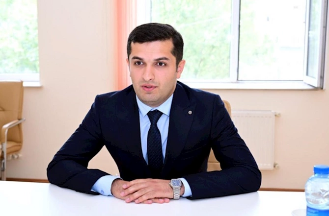 Mədəniyyət naziri Lerikdə vətəndaşların müraciətlərini dinləyib — FOTOLAR