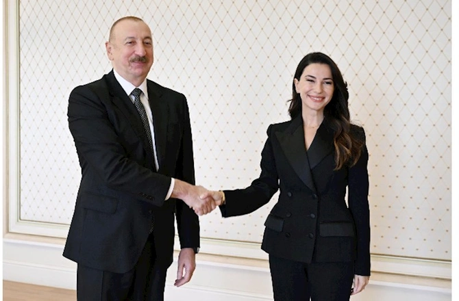 İlham Əliyev Gürcüstanın iqtisadiyyat və davamlı inkişaf nazirini qəbul edib — FOTOLAR