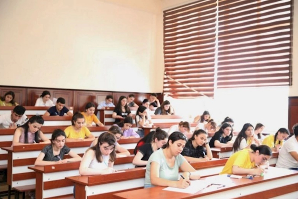 Tələbələr universitet və ixtisaslarını necə dəyişə bilərlər? — VİDEO