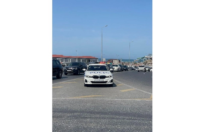 İstirahət zonalarına əlavə polis əməkdaşları və avtomobillər cəlb edilib — FOTOLAR