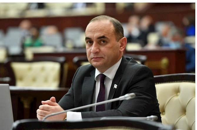 Deputat: “İnsanlar özləri bu israfçılıqdan imtina etməlidir”