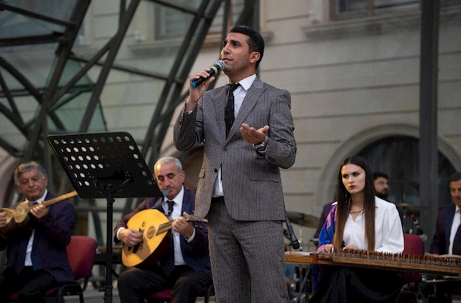 “Vaqif Poeziya Günləri” Gəncədə davam etdi — FOTOLAR “Vaqif Poeziya Günləri” Gəncədə davam etdi — FOTOLAR