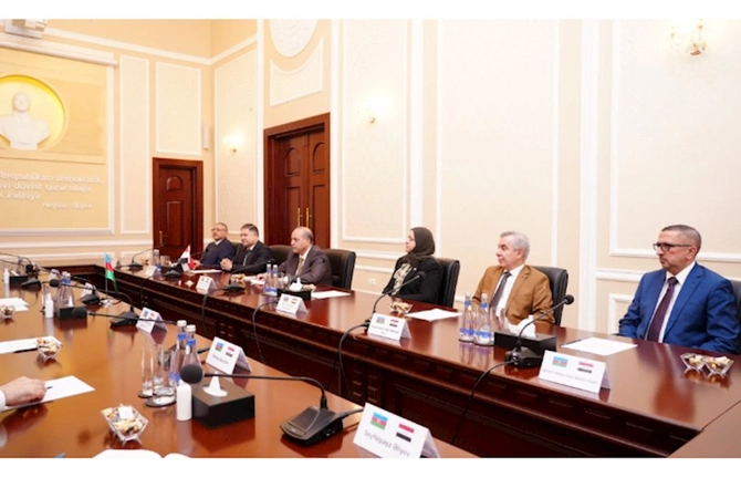 Ədliyyə naziri İraq Federal Ali Məhkəməsinin sədri ilə görüşdü — FOTO
