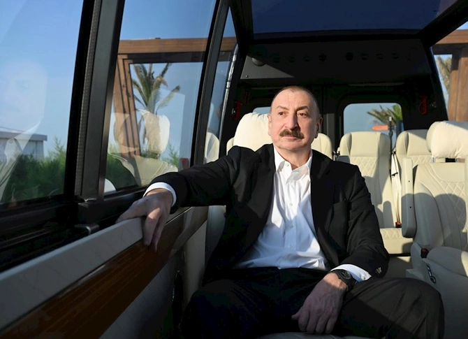İlham Əliyev və Qurbanqulu Berdiməhəmmədov “Sea Breeze”də olublar — FOTOLAR