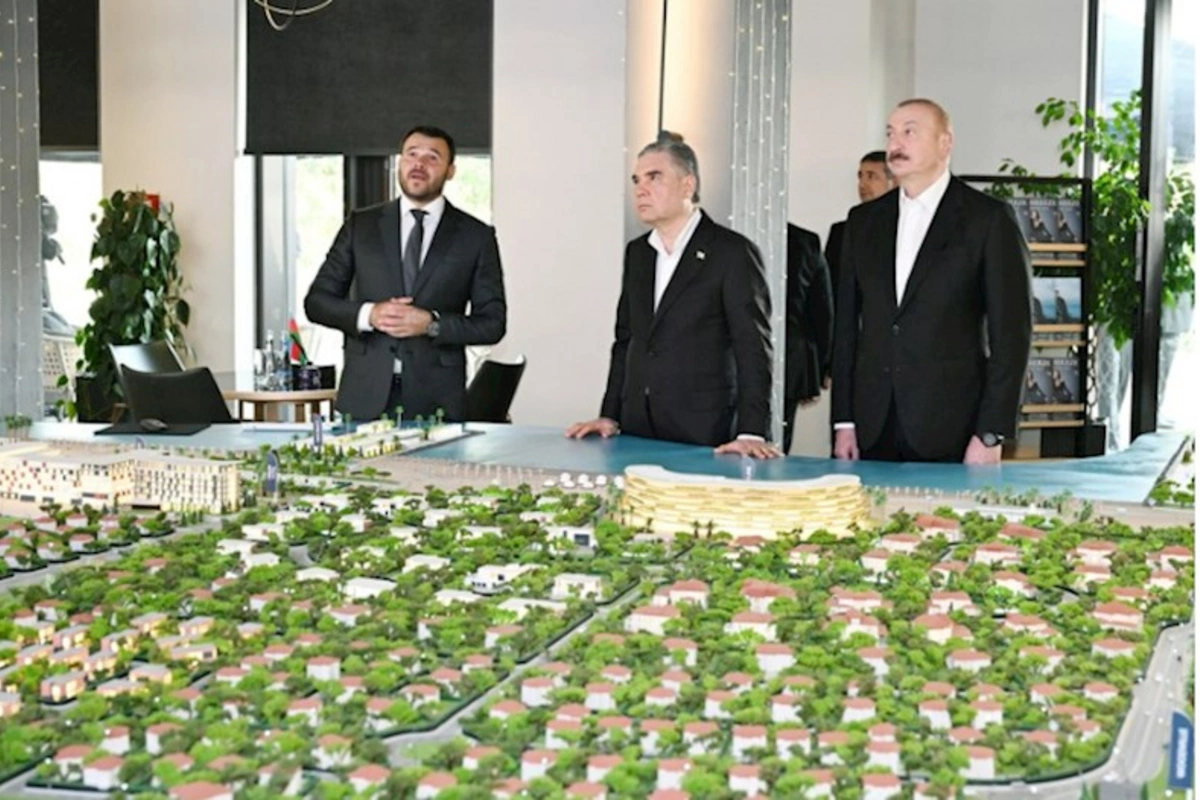 İlham Əliyev və Qurbanqulu Berdiməhəmmədov “Sea Breeze”də olublar — FOTOLAR