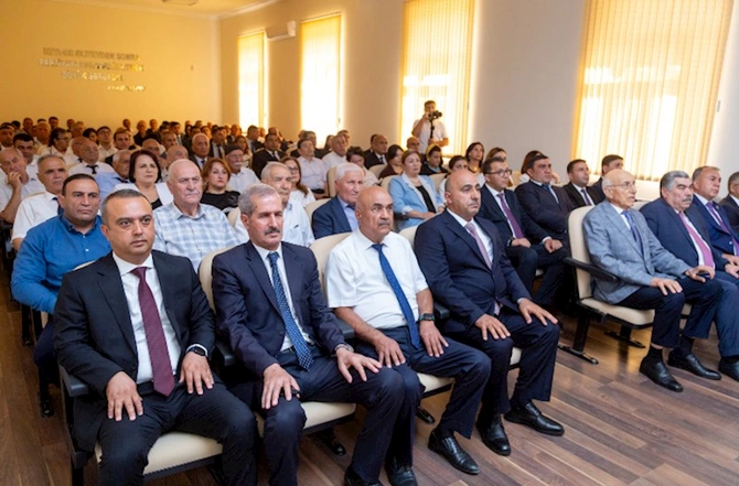 Salyan rayon təşkilatının yaradılmasının 32 illiyinə həsr edilmiş konfrans keçirildi — FOTOLAR