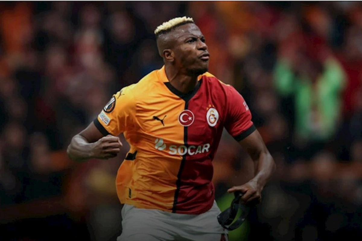Qalatasarayın azarkeşi Viktor Osimheni təhdid edib — FOTO