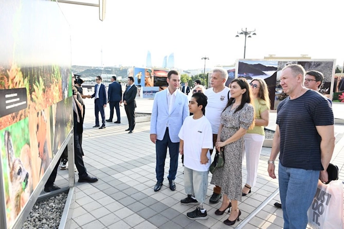 Leyla Əliyeva “Milli Parklar — Azərbaycanın 12 Möcüzəsi” fotosərgisinin açılışında (FOTOLAR) Leyla Əliyeva “Milli Parklar — Azərbaycanın 12 Möcüzəsi” fotosərgisinin açılışında (FOTOLAR)