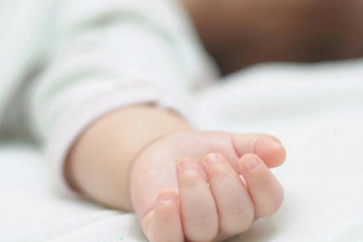 25 gün əvvəl doğulan uşaq evdə ölü tapıldı