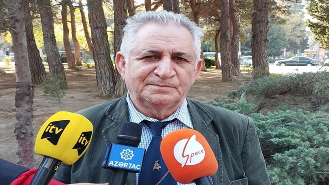 Bakı çimərliklərinə ilanların axını nəylə bağlıdır? — Zooloq Bakı çimərliklərinə ilanların axını nəylə bağlıdır? — Zooloq