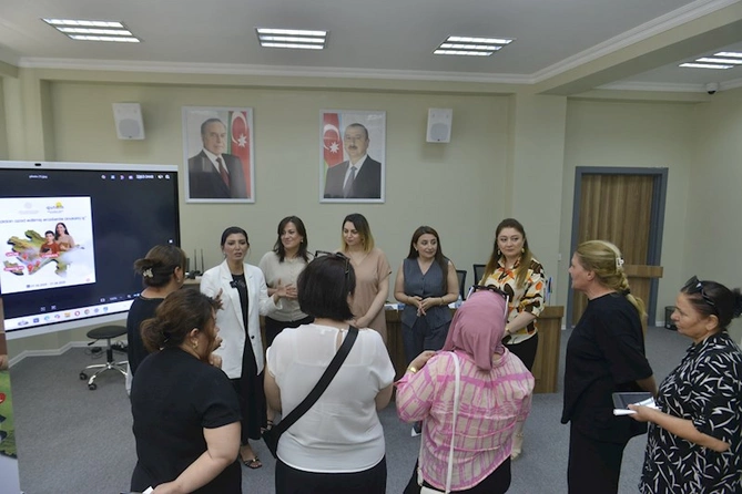 Zəngilanda analar üçün maarifləndirmə və psixoloji dəstək təlimləri keçirildi — FOTOLAR Zəngilanda analar üçün maarifləndirmə və psixoloji dəstək təlimləri keçirildi — FOTOLAR