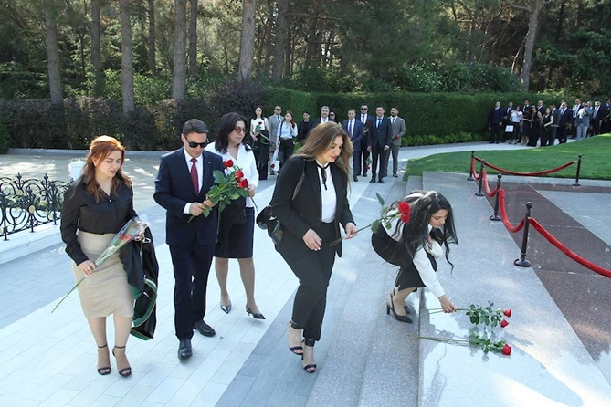 Ölkəmizdə vəkillərin sayı 2770-ə çatıb — FOTOLAR