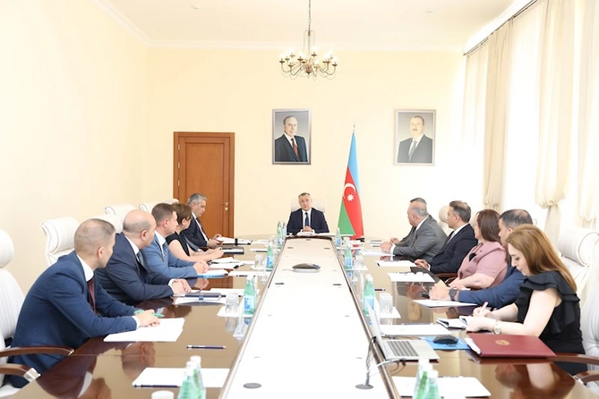 Səhiyyə Nazirliyində “Sağlam həyat tərzi” işçi qrupunun fəaliyyətinə start verildi — FOTOLAR Səhiyyə Nazirliyində “Sağlam həyat tərzi” işçi qrupunun fəaliyyətinə start verildi — FOTOLAR