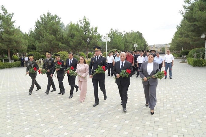 Hacıqabul rayonunda “2 iyul – Azərbaycan polisi günü” qeyd edildi — FOTOLAR Hacıqabul rayonunda “2 iyul – Azərbaycan polisi günü” qeyd edildi — FOTOLAR