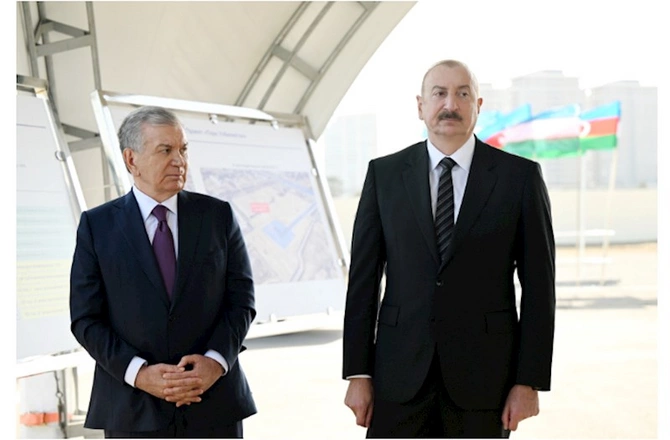 Ağ şəhərdə “Özbəkistan” parkının təməli qoyuldu — FOTOLAR Ağ şəhərdə “Özbəkistan” parkının təməli qoyuldu — FOTOLAR