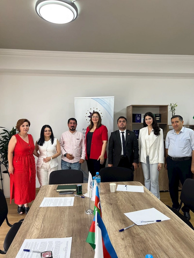 QHT-lər Qan qohumları arasında nikahların fəsadlarını cəmiyyətə çatdırmaq üçün imza atdılar — FOTOLAR