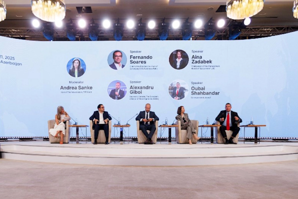 “İnnovativ yanaşmalar: Rəqəmsal dövrdə media savadlılığı” mövzusunda ilk panel sessiya keçirilib — FOTOLAR