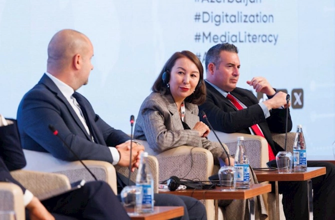 “İnnovativ yanaşmalar: Rəqəmsal dövrdə media savadlılığı” mövzusunda ilk panel sessiya keçirilib — FOTOLAR