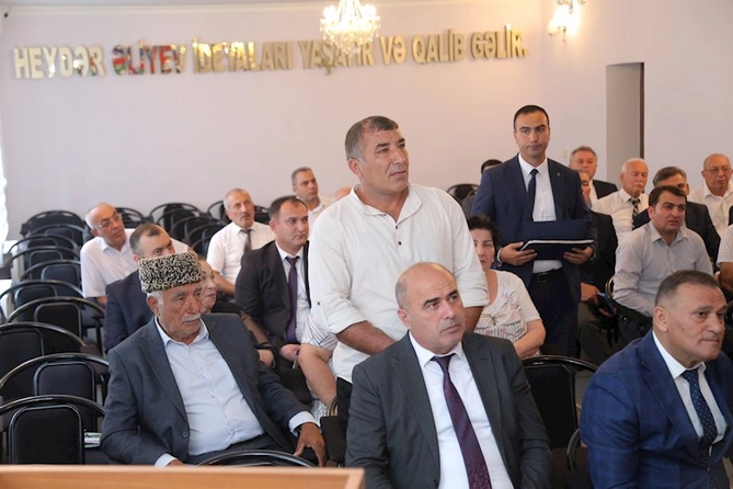 Hacıqabul Rayon İcra Hakimiyyətində növbəti vətəndaş qəbulu keçirildi — FOTOLAR Hacıqabul Rayon İcra Hakimiyyətində növbəti vətəndaş qəbulu keçirildi — FOTOLAR