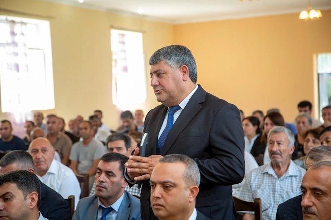 İcra başçısı səyyar qəbul keçirdi — FOTOLAR
