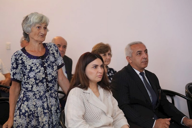 Hacıqabul Rayon İcra Hakimiyyətində növbəti vətəndaş qəbulu keçirildi — FOTOLAR Hacıqabul Rayon İcra Hakimiyyətində növbəti vətəndaş qəbulu keçirildi — FOTOLAR