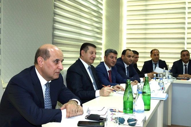 Dövlət Su Ehtiyatları Agentliyinin sədri Beyləqanda vətəndaşlarla görüşüb — FOTOLAR Dövlət Su Ehtiyatları Agentliyinin sədri Beyləqanda vətəndaşlarla görüşüb — FOTOLAR