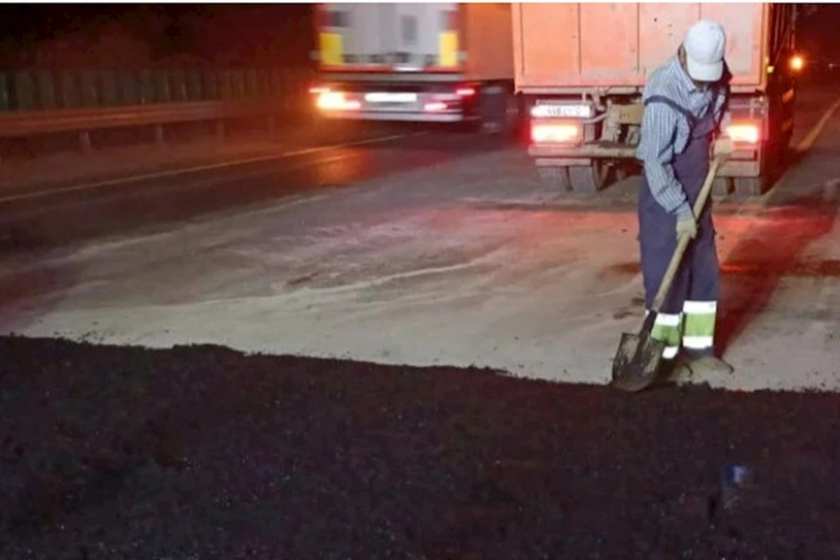 Türküstanda anomal istilər asfaltı əridir
