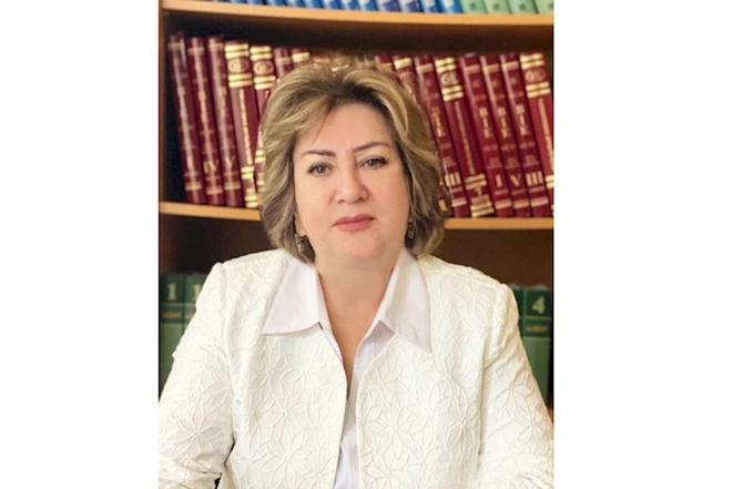 Xadimələrə maşın yuduzduran direktor “Tərəqqi”ni necə alıb? — Nazirlik susur