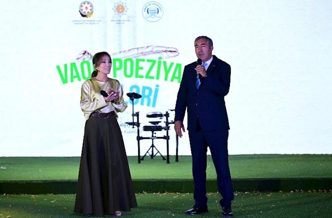 Tarix, poeziya və musiqi: Şuşada unudulmaz axşam — FOTOLAR Tarix, poeziya və musiqi: Şuşada unudulmaz axşam — FOTOLAR