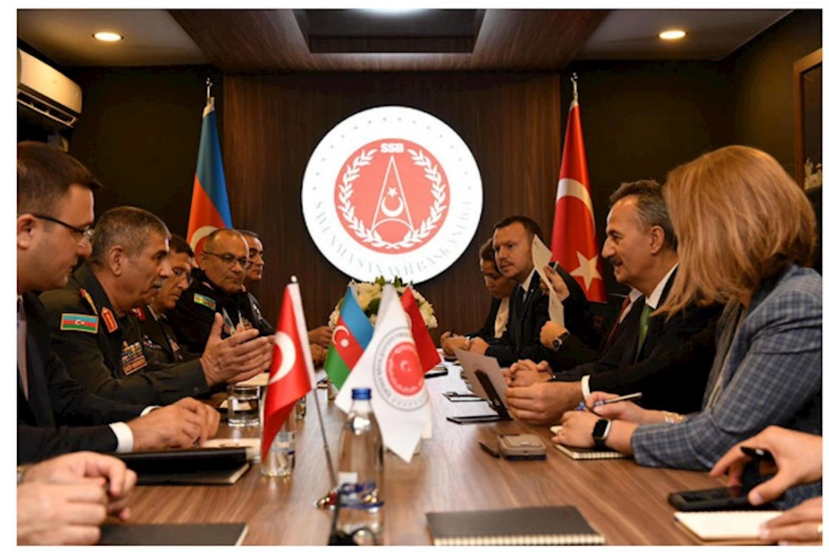 Azərbaycan-Türkiyə hərbi əməkdaşlığı müzakirə edilib — FOTO