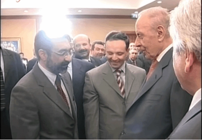 “Dedilər sən mənim qohumumsan…” — 23 il əvvəl Heydər Əliyevin baş redaktorlarla maraqlı söhbəti (VİDEO/FOTOLAR)