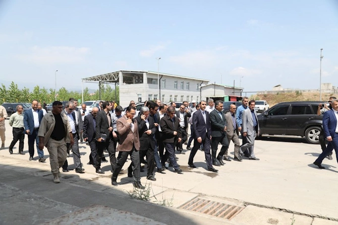 İranda Astara Terminalında görülən işlər müzakirə olundu — FOTOLAR İranda Astara Terminalında görülən işlər müzakirə olundu — FOTOLAR