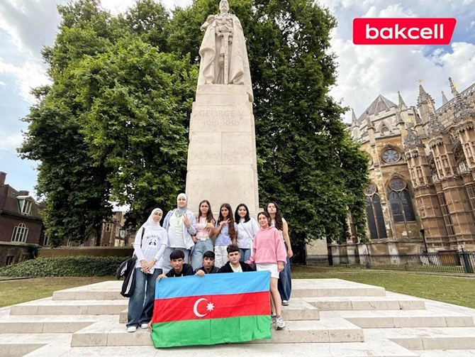 “Bakcell”in dəstəyi ilə “YAŞAT” yay məktəbi Londonda — FOTOLAR “Bakcell”in dəstəyi ilə “YAŞAT” yay məktəbi Londonda — FOTOLAR