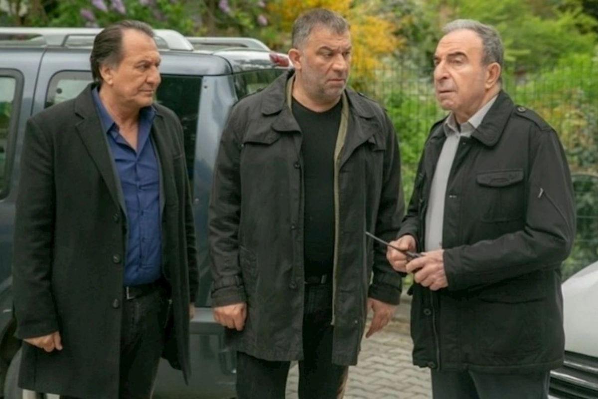 Məşhur aktyor Arka sokaklara qayıdır — FOTO