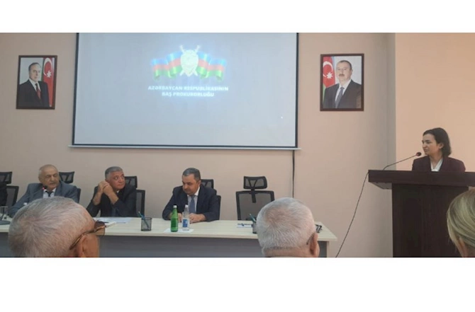 “Şərəfli ömür. Ədalətli prokuror” kitabının təqdimatı olub — FOTOLAR “Şərəfli ömür. Ədalətli prokuror” kitabının təqdimatı olub — FOTOLAR