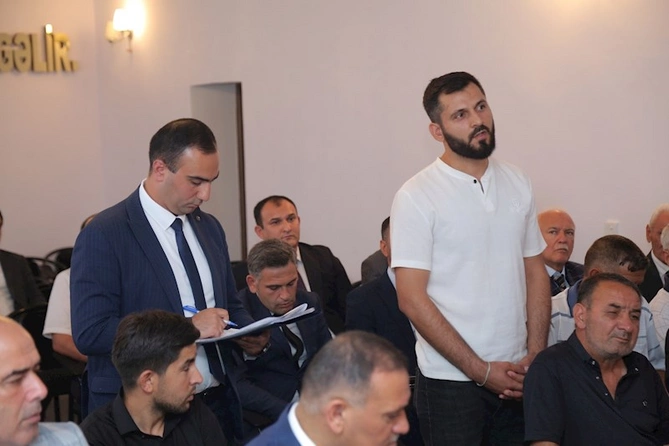İcra başçısı vətəndaşların problemlərini dinlədi — FOTOLAR