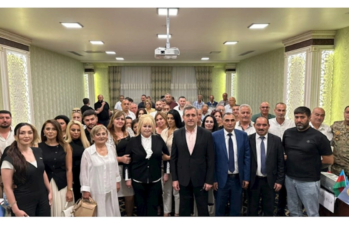 Vəhdət Partiyasının Abşeron rayon təşkilatının konfransı keçirildi — FOTOLAR