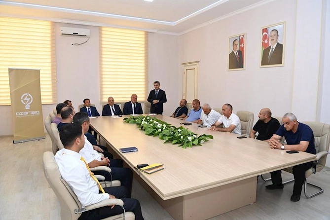 “Azərişıq” ASC-nin nümayəndələri Ağdamda fermer və sahibkarlarla görüşüb — FOTOLAR