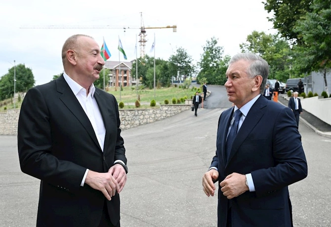 Prezidentləri Xankəndidəki Businesstex JV tikiş fabrikinin fəaliyyəti ilə tanış oldu — FOTOLAR Prezidentləri Xankəndidəki Businesstex JV tikiş fabrikinin fəaliyyəti ilə tanış oldu — FOTOLAR