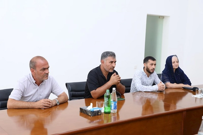 Azəriqaz İB-nin baş direktoru Şabran rayonunda vətəndaş qəbulu keçirib — FOTOLAR Azəriqaz İB-nin baş direktoru Şabran rayonunda vətəndaş qəbulu keçirib — FOTOLAR