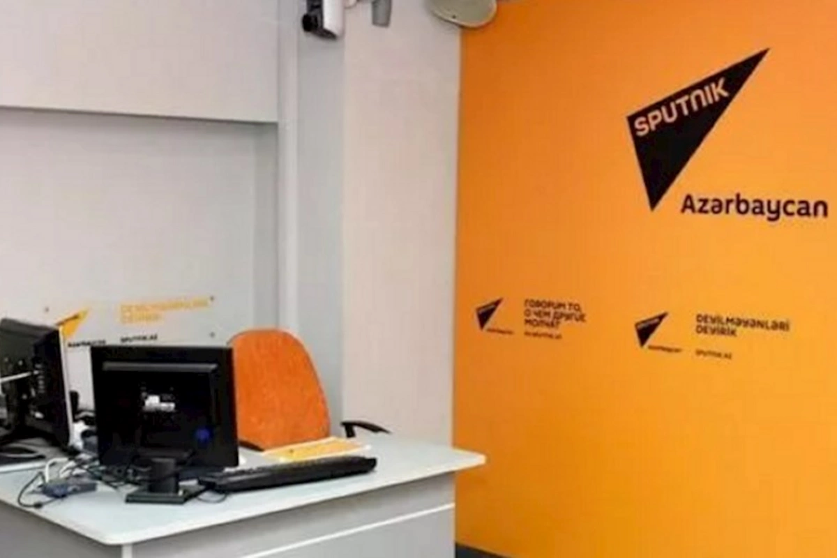 Sputnikin 5 əməkdaşı polis nəzarətinə verilib