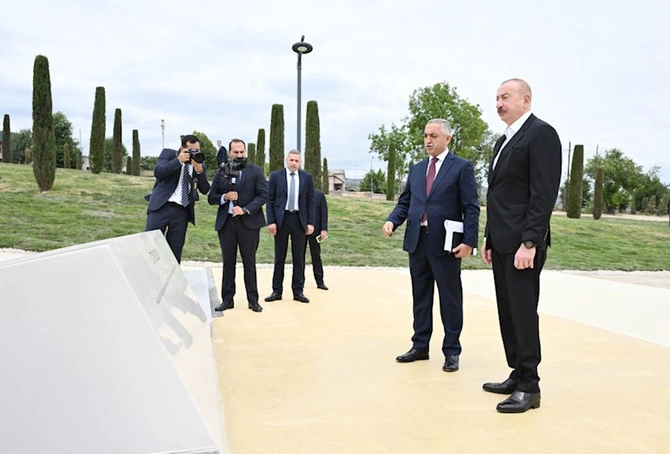 İlham Əliyev Xankəndidə Zəfər parkında — FOTOLAR